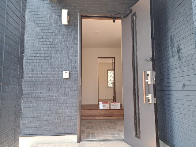 【玄関】の画像