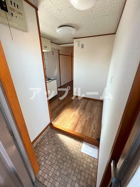 コーポ八田の玄関