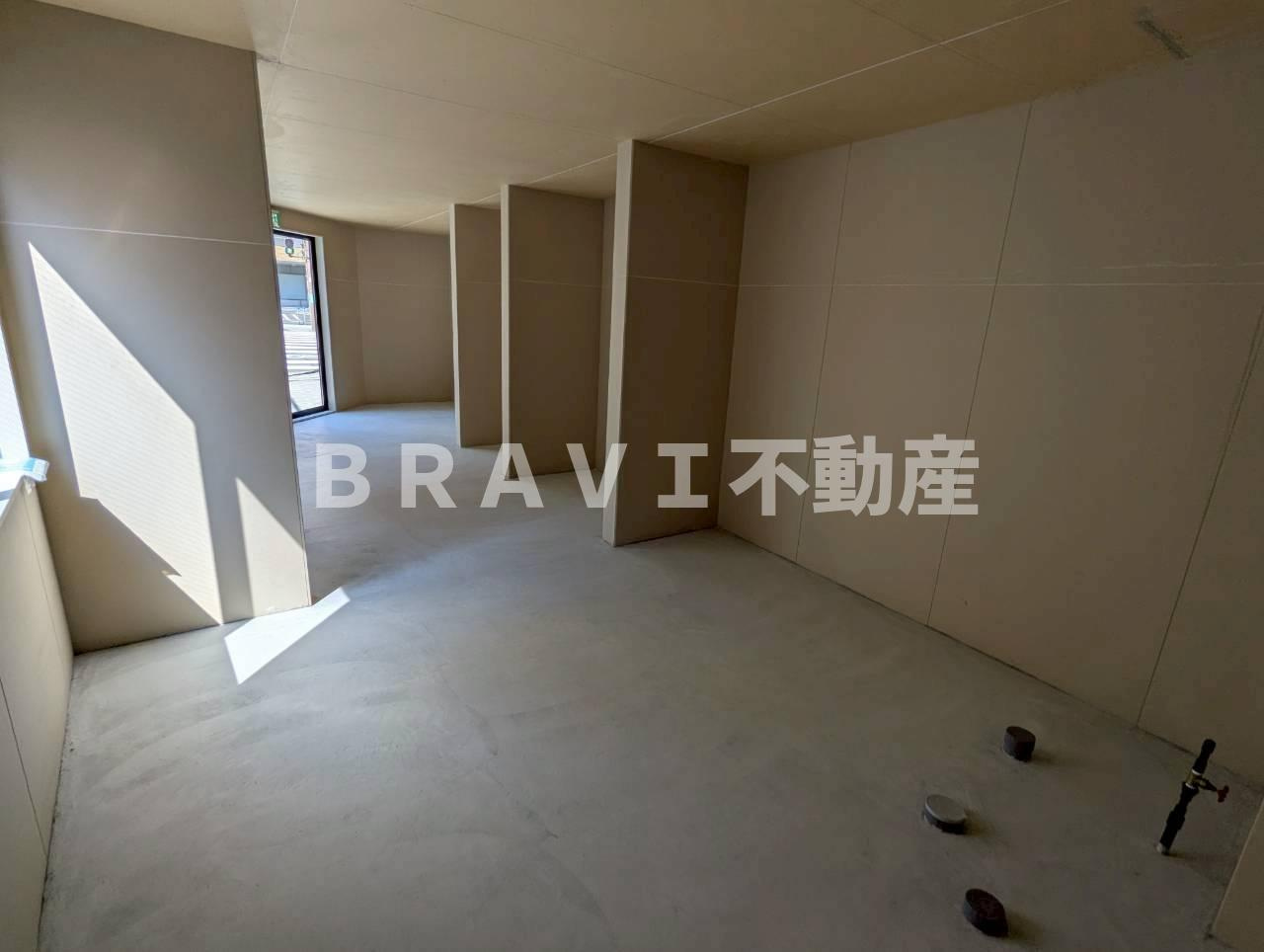 RHYTHM真田山 BRAVI不動産の内装