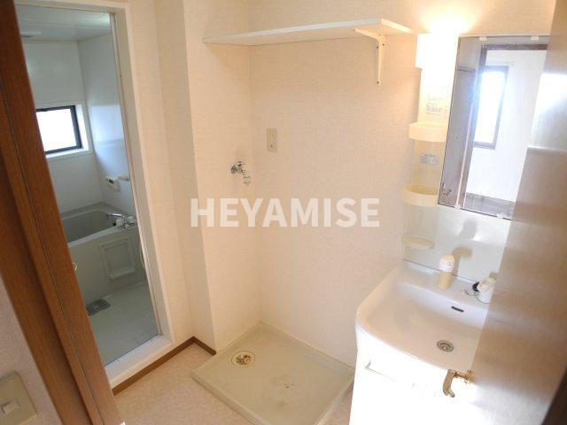 ウィルモア黒田B棟の洗面所