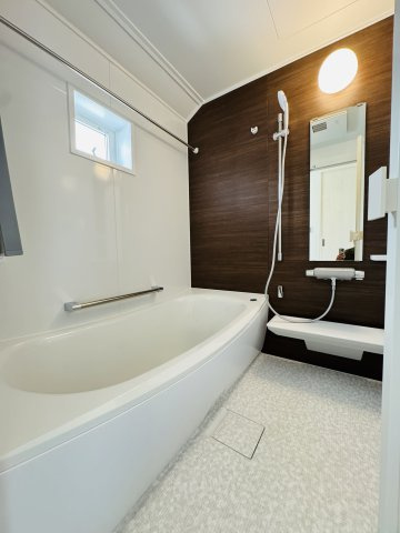 SEA & SPACE｜湘南片瀬に、開放感を贈る家の浴室