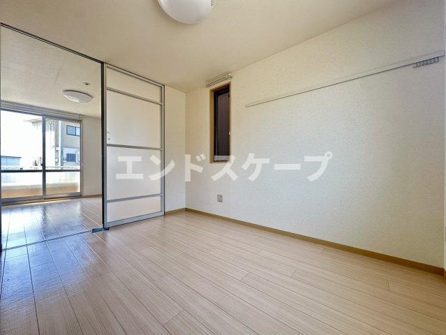 クレシェンテFの洋室|高崎、前橋のお部屋探しはエンドスケープまで！お客様の理想お聞かせ下さい♪