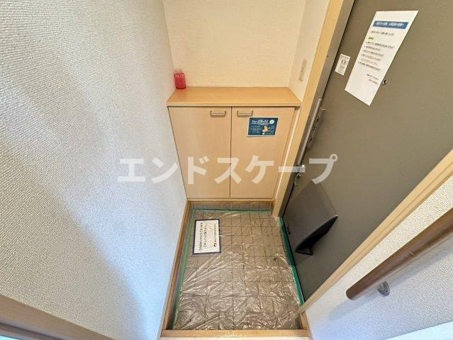 クレシェンテFの玄関|高崎、前橋のお部屋探しはエンドスケープまで！お客様の理想お聞かせ下さい♪