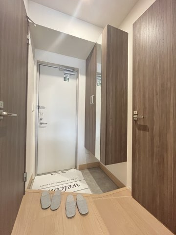 D-ROOM柊の玄関
