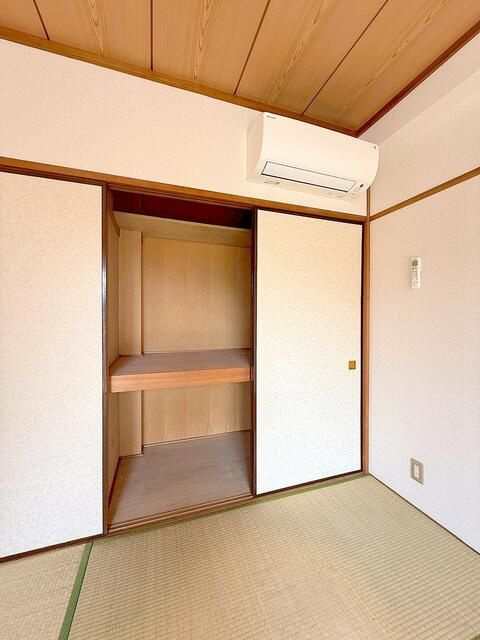 ネオ中ハイツの和室|日本らしい落ち着いた雰囲気の和室です