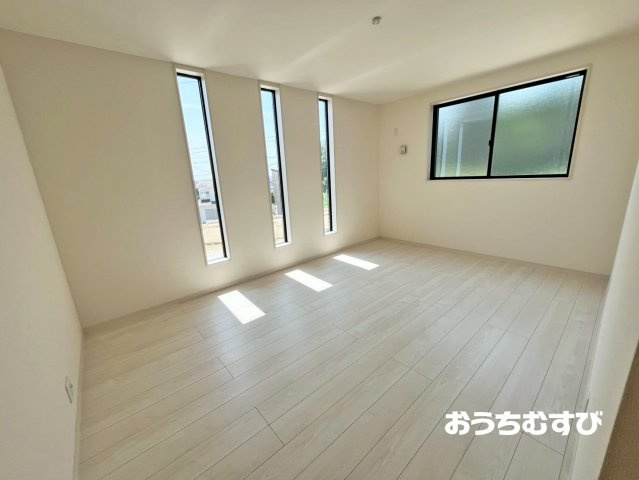 尾張旭市平子町北(全11棟)の洋室