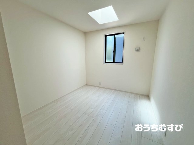 尾張旭市平子町北(全11棟)の洋室