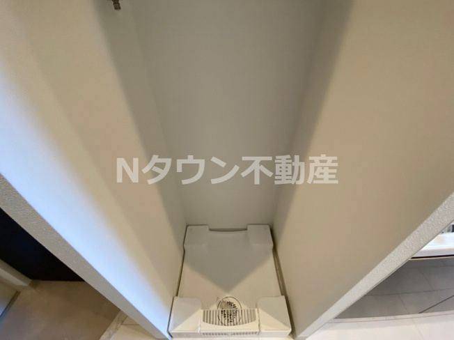 【設備】 | エステムコート名古屋平安通クチュール | 洗濯機置き場です