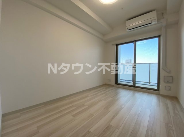 【居間・リビング】 | エステムコート名古屋平安通クチュール | ゆったり過ごせるリビングです