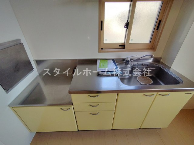 サンハイム一色　Aのキッチン