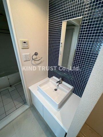 プロシード西天満の洗面所|洗面所です