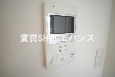 【セキュリティ】 | William Ⅴ | 小物を収納するのに便利です