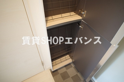 【設備】 | William Ⅴ | シューズボックスです