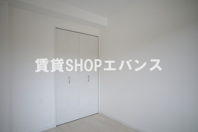 【寝室】 | William Ⅴ | 開放的な寝室です