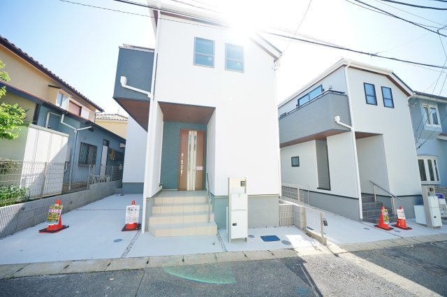 【横浜市保土ケ谷区狩場町303-70全2棟新築戸建て】★仲介手数料無料★（瀬戸ヶ谷小学校・岩崎中学校）