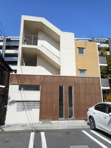 ルネス　カシーラ