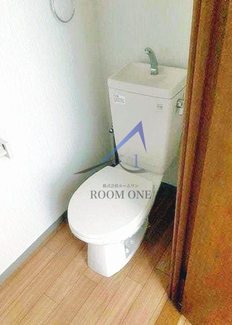 ＬＡ　ＣＯＭＯ　ＣＡＳＡのトイレ|トイレです。