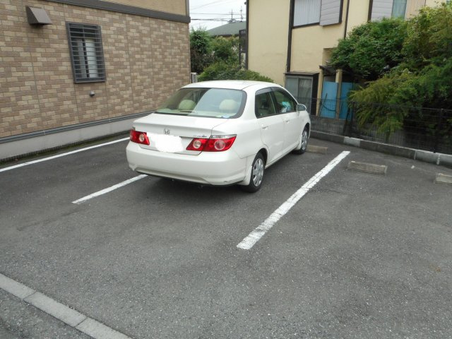 セーラム小仙波の駐車場