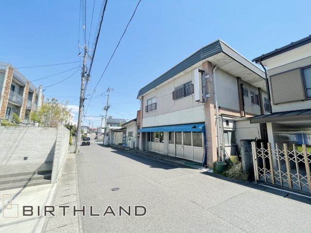 売地・住宅用地　郡山市並木1丁目　大島小・第五中の前面道路含む現地写真