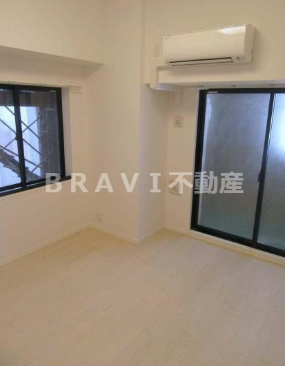 S-RESIDENCE緑橋駅前（エスレジデンス緑橋駅前）　BRAVI不動産の居間・リビング|【S-RESIDENCE緑橋駅前】使いやすい居間です