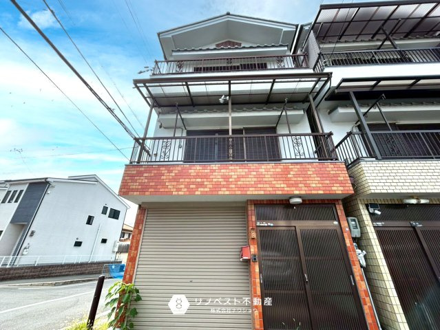 東大阪市横小路町５丁目の外観|レンガ調の壁面がアクセントになっていていオシャレな外観です！