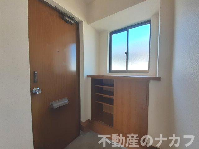 ダイヤモンドハイツの玄関|※地震前の写真です