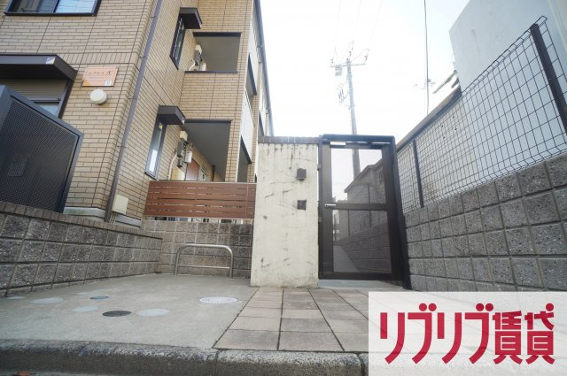 エクセルKのエントランス