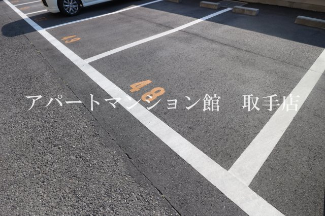 サンライフ取手の駐車場
