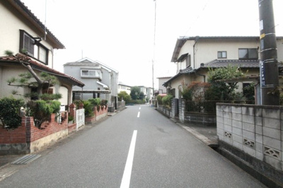 【前面道路含む現地写真】 | 久喜市栗原1丁目土地 | 前面公道