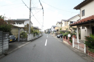 【前面道路含む現地写真】 | 久喜市栗原1丁目土地 | 前面公道