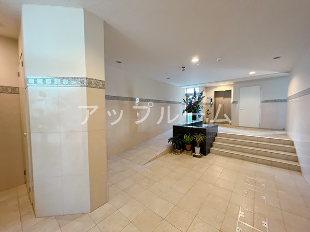 ＡＵＧＵＳＴＡのロビー