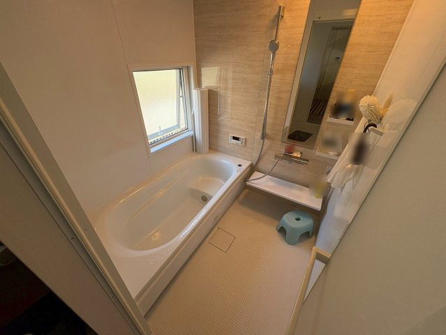 【商談中】中古戸建　安八郡神戸町神戸　昭和47年築の浴室