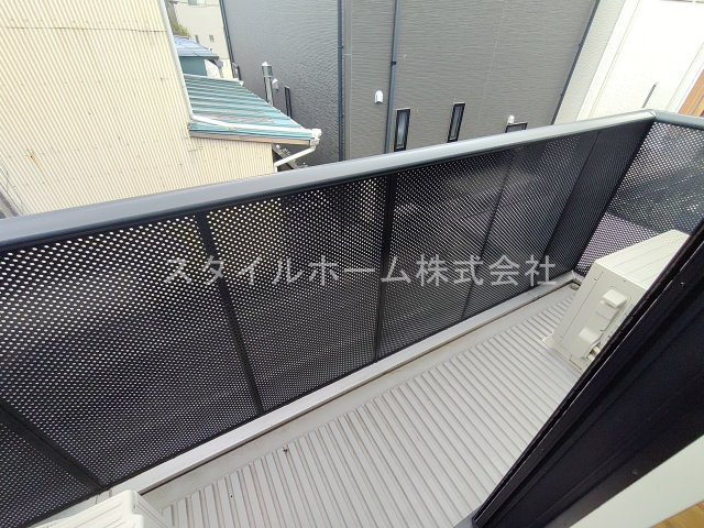 センターヴィレッジ１０９Aのバルコニー
