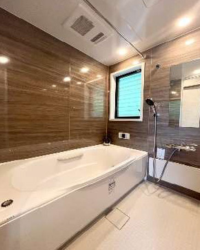 高槻市真上町５丁目戸建の浴室