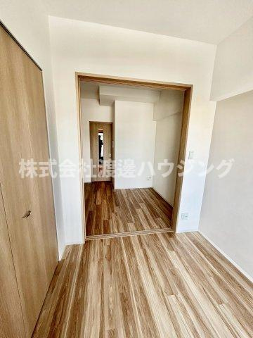 リプネスコート江坂の内装