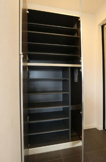 コモドスタイル大塚の玄関