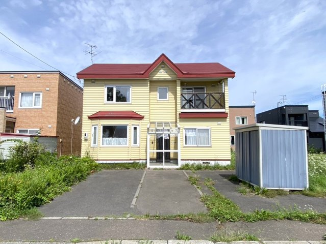 当別町六軒町の外観|リフォーム素材として適した物件です◎駐車2台可能！