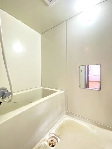 当別町六軒町の浴室|1日の疲れを癒す浴室！