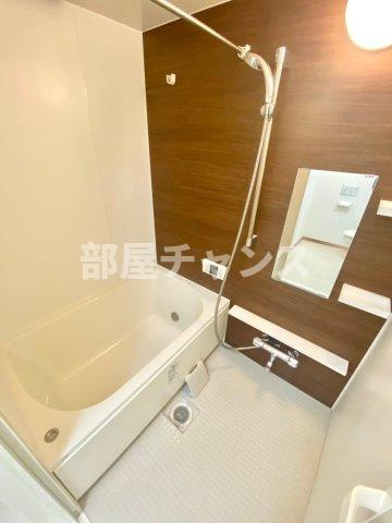 大須APARTMENTの浴室