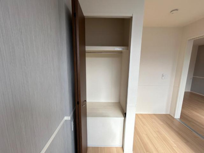 【収納】 | 笹谷字中谷地新築アパート　Ｂ棟 | 南洋室収納（イメージ）