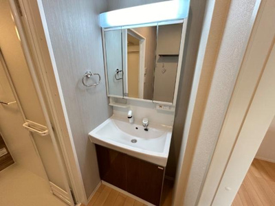 【洗面所】 | 笹谷字中谷地新築アパート　Ｂ棟 | 洗髪洗面化粧台（イメージ）