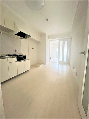 【居間・リビング】 | シャンボール天満 | ダイニングキッチン