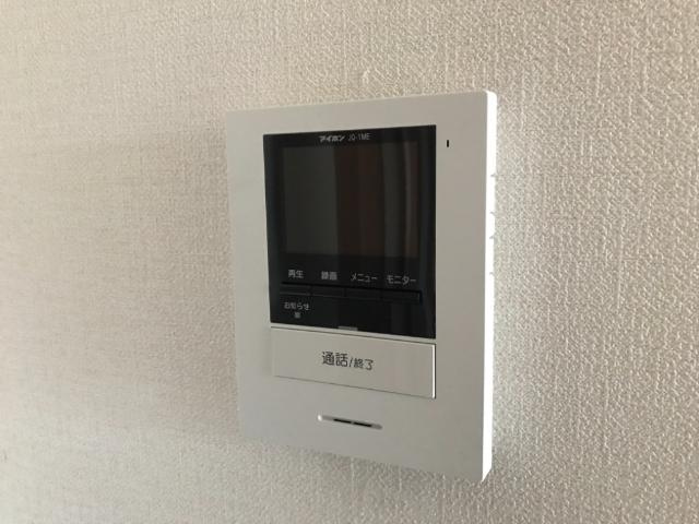 ヴィンテージⅡの内装|カメラ付インターホン
