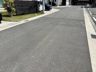 【前面道路含む現地写真】