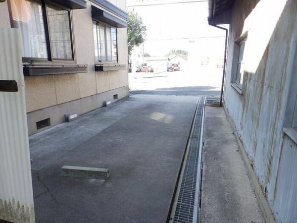 セジュールのつの駐車場