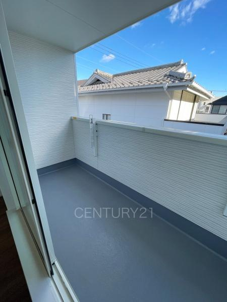 前橋市朝日町3丁目A号棟のバルコニー|天井付きバルコニー