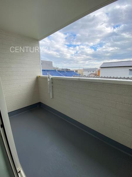 前橋市石倉町3丁目9番 A号棟のバルコニー|天井付きバルコニー