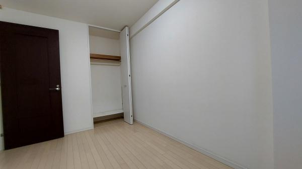 アリストタワー和歌山シティの洋室