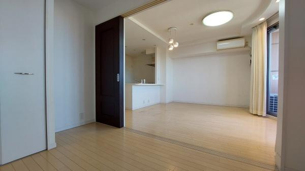 アリストタワー和歌山シティの洋室