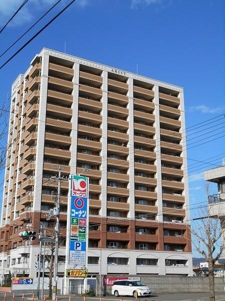 アリストタワー和歌山シティの外観